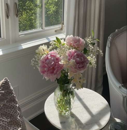 اهنگ همه میگن به فکرش نباش بیخودی میکردی این همه تلاش اون دیگه رفته