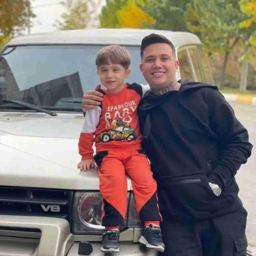 علی احمدیانی منه بردی تو رویایی مث فیلم زیر دریایی