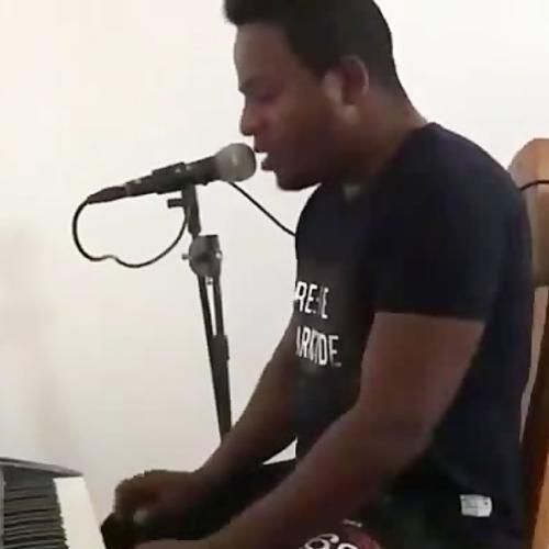 علی نادری به سلامتی رفیقم پیک اولو زدم