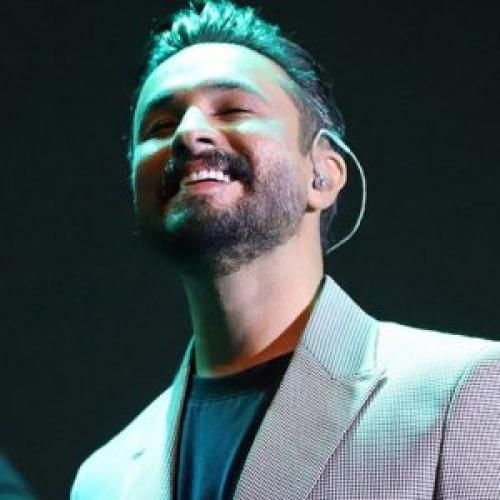 راغب دلبریاتو قربون ناز و اداتو قربون وقتی صدام میکنی