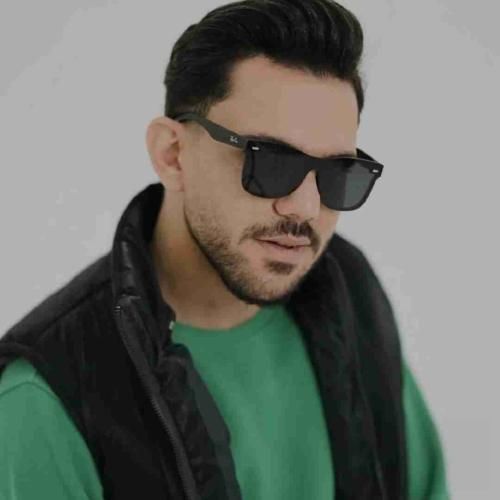 پیام عباسی تا دیدی دورم شلوغه فک کردی حرفام دروغه