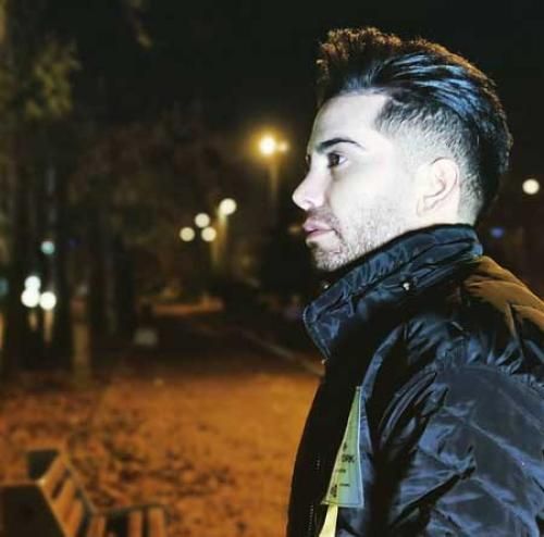 اهنگ زیبا فرشاد آزادی بنام تعصبیم رو تو حرص مخورم داری با همه گرم میگیری اهنگ زیبا فرشاد آزادی بنام تعصبیم رو تو حرص مخورم داری با همه گرم میگیری