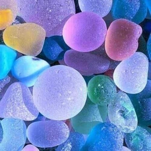 دوباره چتمو نمیشه باورم که یکی مثل تو لشه تو بغلم