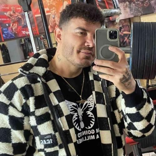 فرهاد فرهادی پا بده