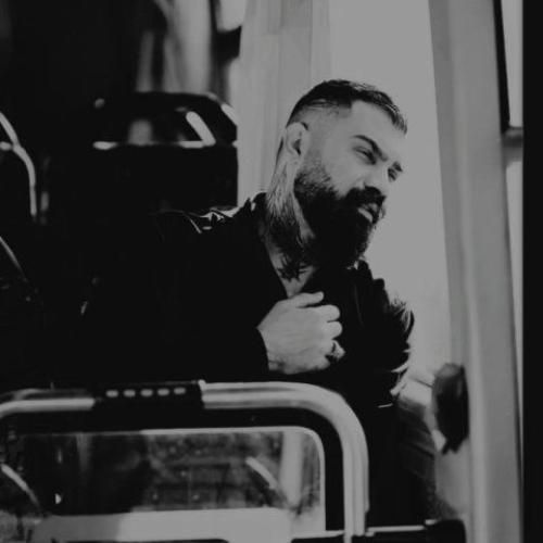 دانلود اهنگ فرهاد جهانگیری به نام چه میشه