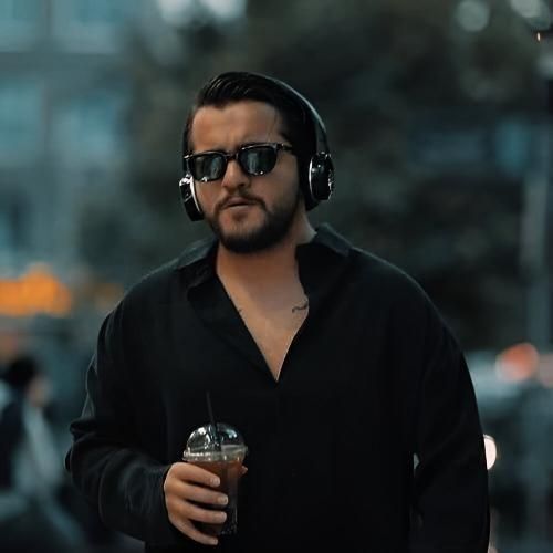 دانلود اهنگ عرشیاس به نام هنو تا یه بارون میاد میره قلبم برات