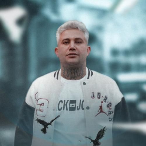 دانلود اهنگ علی احمدیانی به نام نفرین تو روسواییم بی هزار گله قلبه ولی