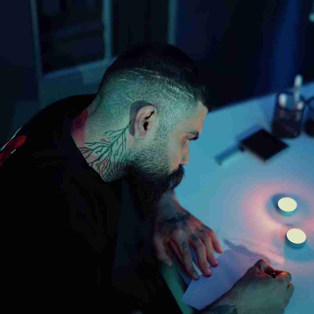 دانلود اهنگ فرهاد جهانگیری به نام شب هایمان غمگین است روزهایمان سیاه