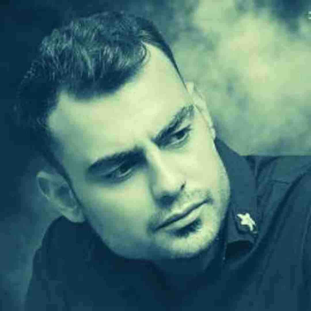 دانلود اهنگ روح الله کرمی به نام سنگ مزار 2