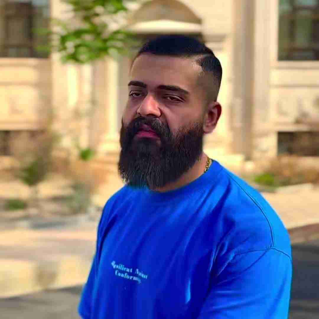 علیراد وطنم پر زخمه و پر ترکش حتی موتورم